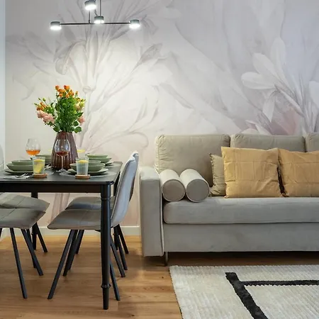 Superb 2br Flat - Cismigiu Gardens - Terrace Apartamento *