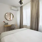 Superb 2br Flat - Cismigiu Gardens - Terrace Boekarest