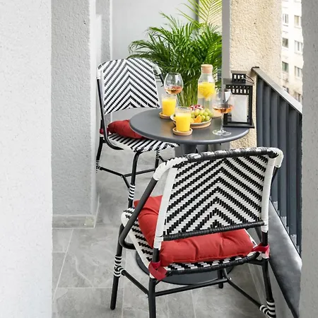 Apartment Superb 2br Flat - Cismigiu Gardens - Terrace *