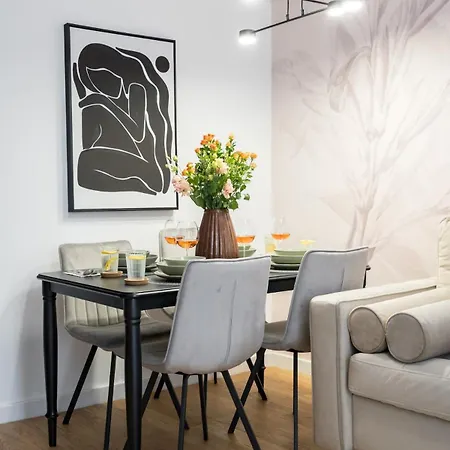 Apartament Superb 2br Flat - Cismigiu Gardens - Terrace Bukareszt