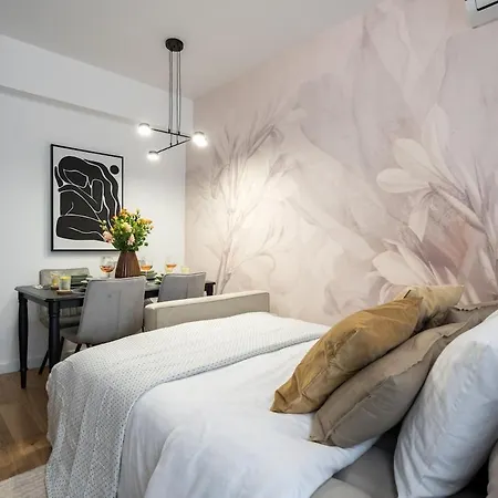 Superb 2br Flat - Cismigiu Gardens - Terrace