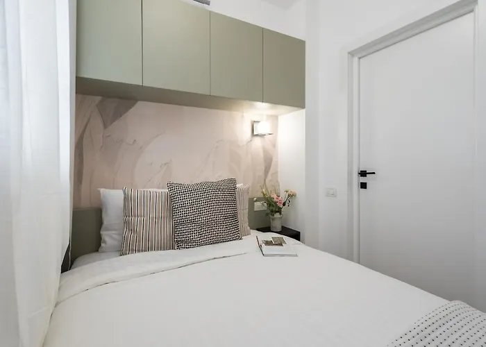 Superb 2br Flat - Cismigiu Gardens - Terrace *