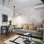 Apartment Superb 2br Flat - Cismigiu Gardens - Terrace