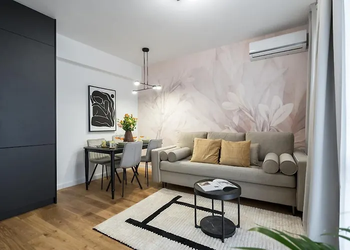 Apartament Superb 2br Flat - Cismigiu Gardens - Terrace Bukareszt